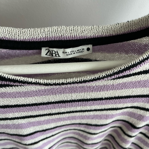 Zara Striped Sweater - Picture 2 of 2